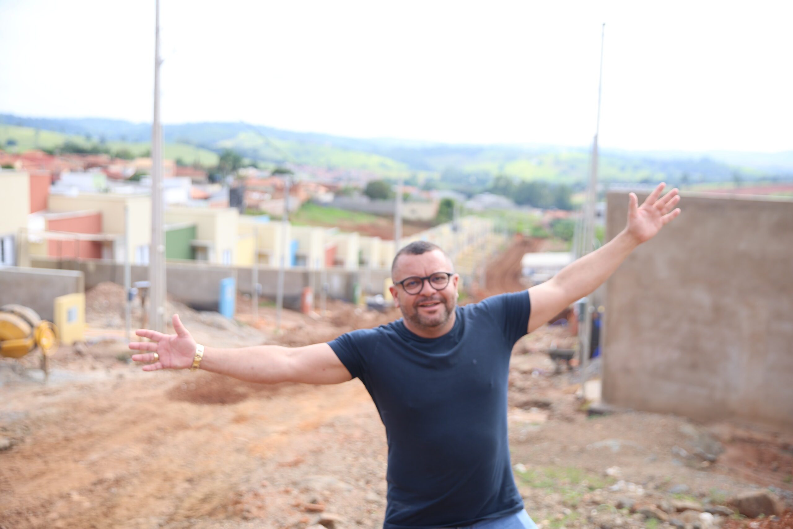 Iniciamos a semana com foco nas melhorias que impactam diretamente a vida da nossa comunidade! 💛