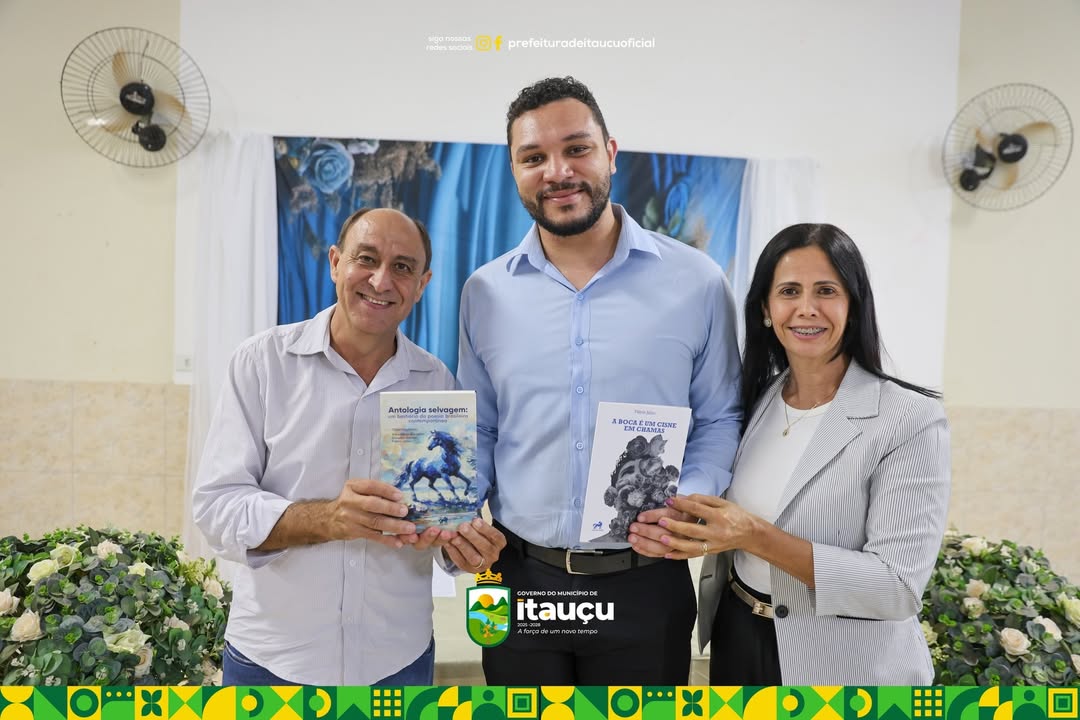  Lançamento dos livros “A boca é um cisne em chamas” e “Antologia Selvagem”, do escritor e artista local Fábio Júlio.